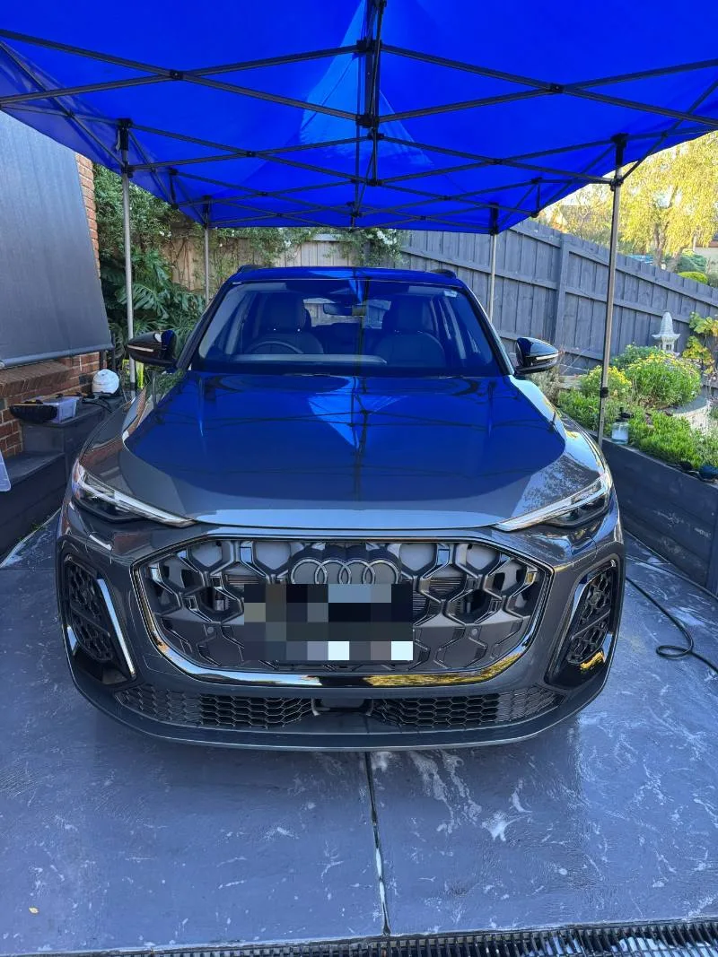 Audi Q5 front