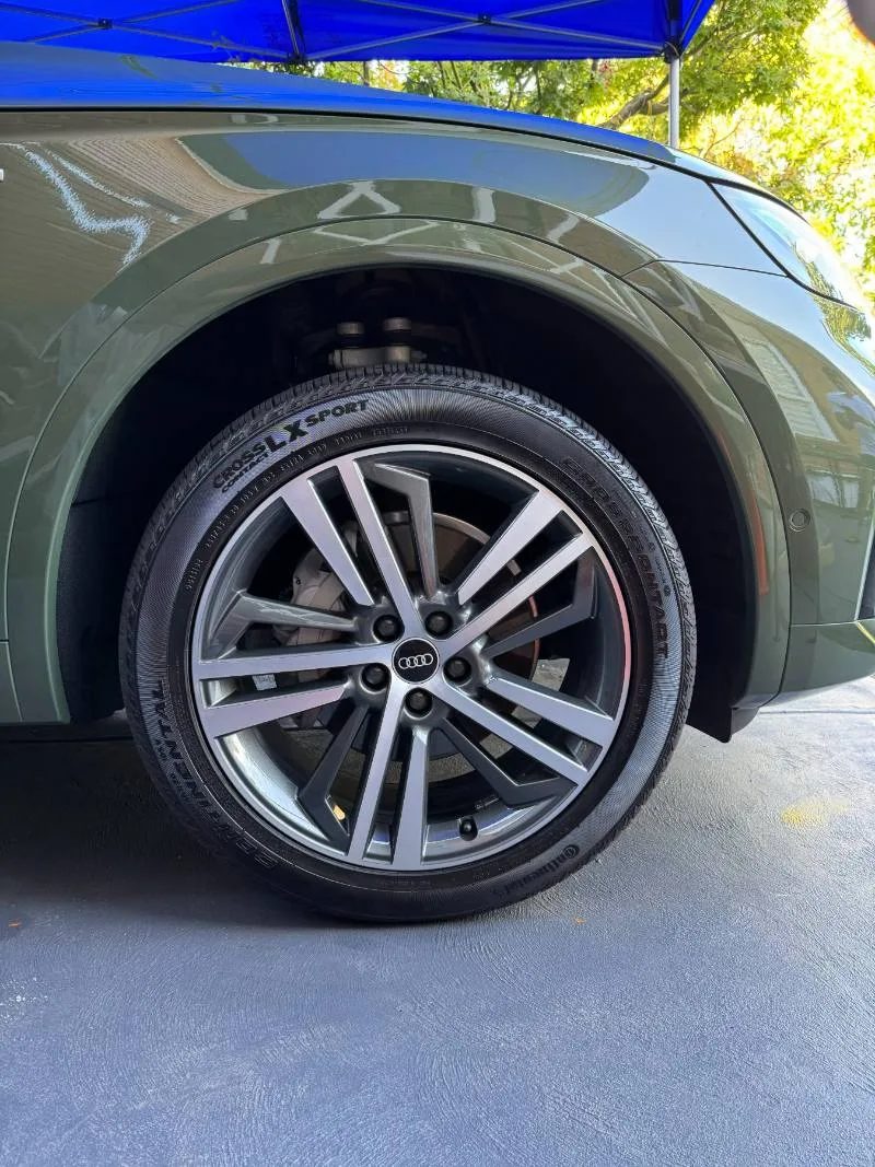 Audi Q5 wheel